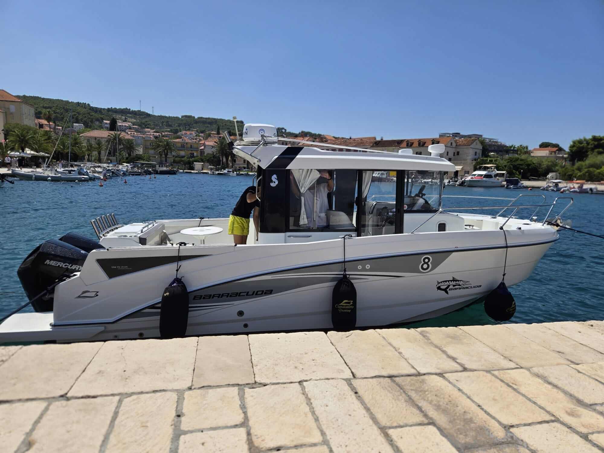Beneteau Barracuda 8_Commodore Yachting Croatia (1)