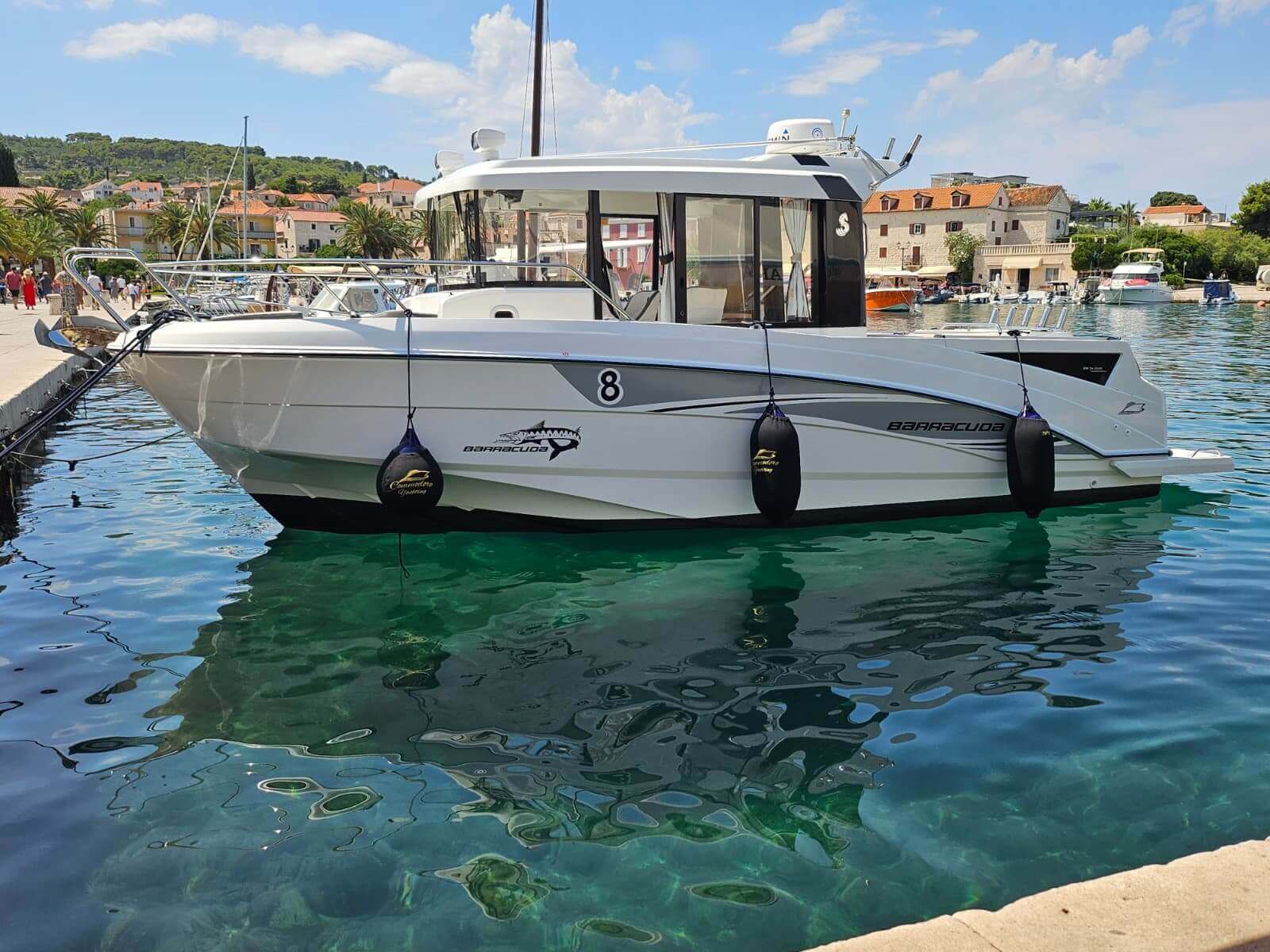 Beneteau Barracuda 8_Commodore Yachting Croatia (11)