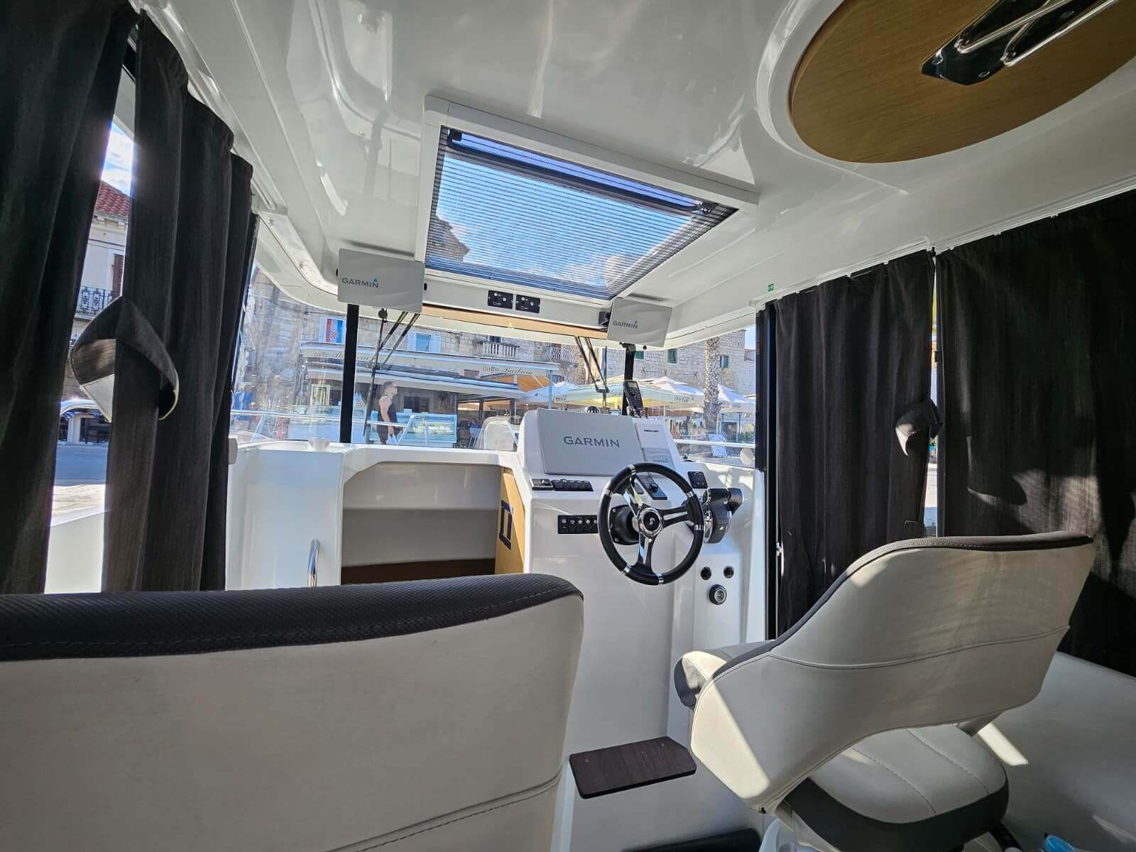 Beneteau Barracuda 8_Commodore Yachting Croatia (25)