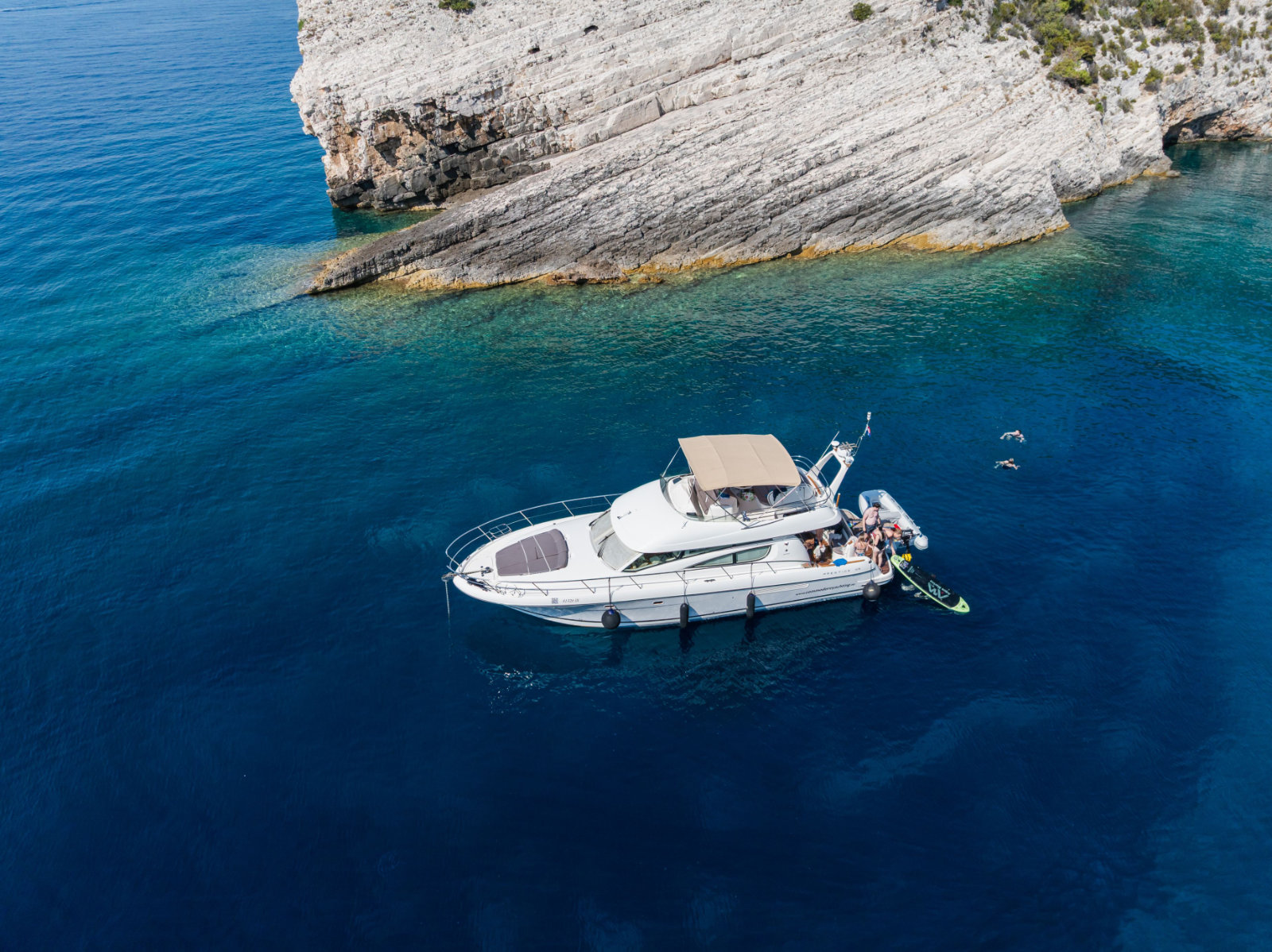 Jeanneau-Prestige-46 (16)